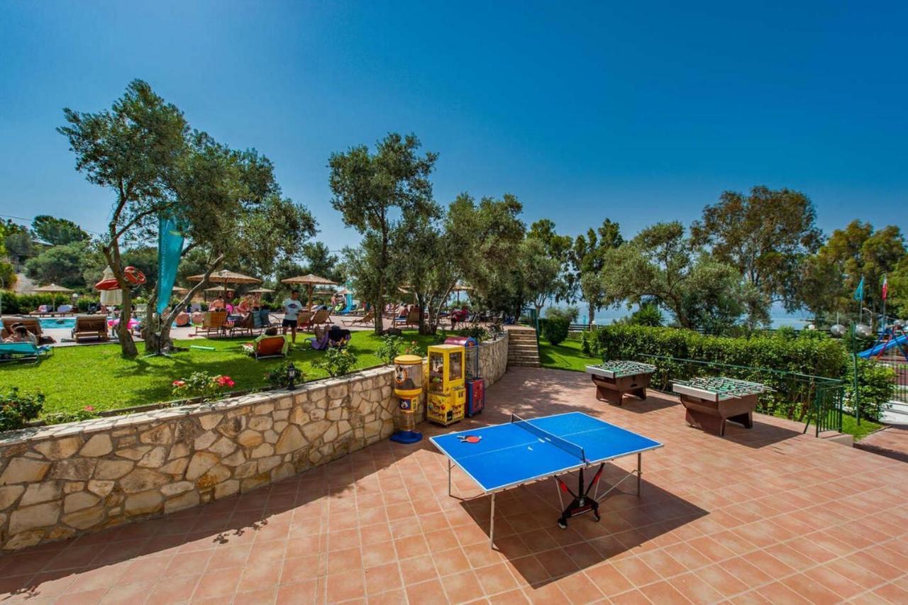 Evia Riviera Resort Amárinthosz Kültér fotó